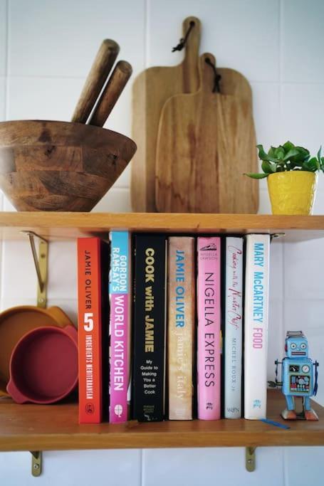 Northdene Cottage - Cosy Old Fisherman'S Cottage Two Mins From Sea - Free Parking - Wood Burning Stove - Roll Top Bath - Dog Friendly Deal Eksteriør billede