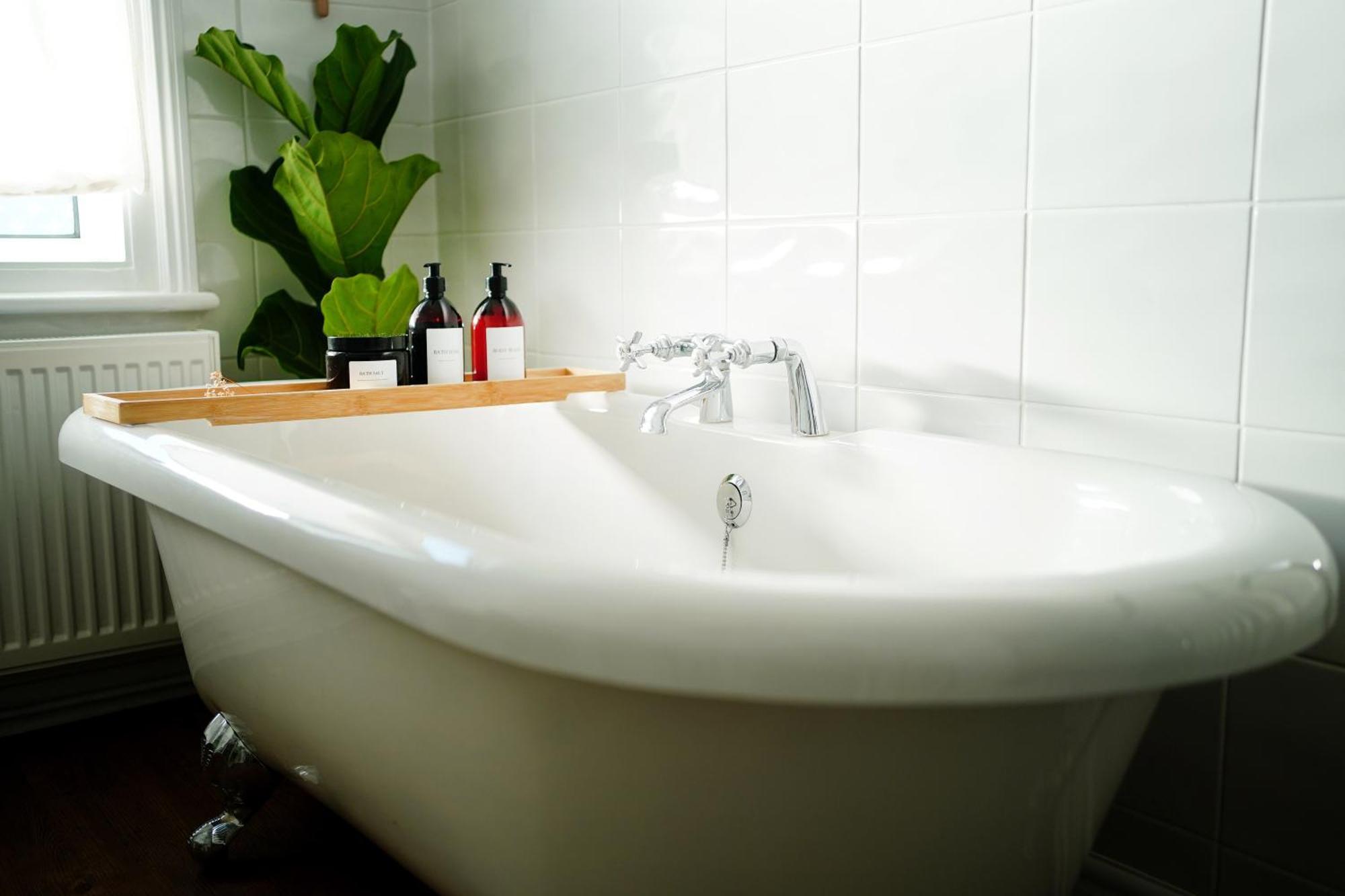Northdene Cottage - Cosy Old Fisherman'S Cottage Two Mins From Sea - Free Parking - Wood Burning Stove - Roll Top Bath - Dog Friendly Deal Eksteriør billede